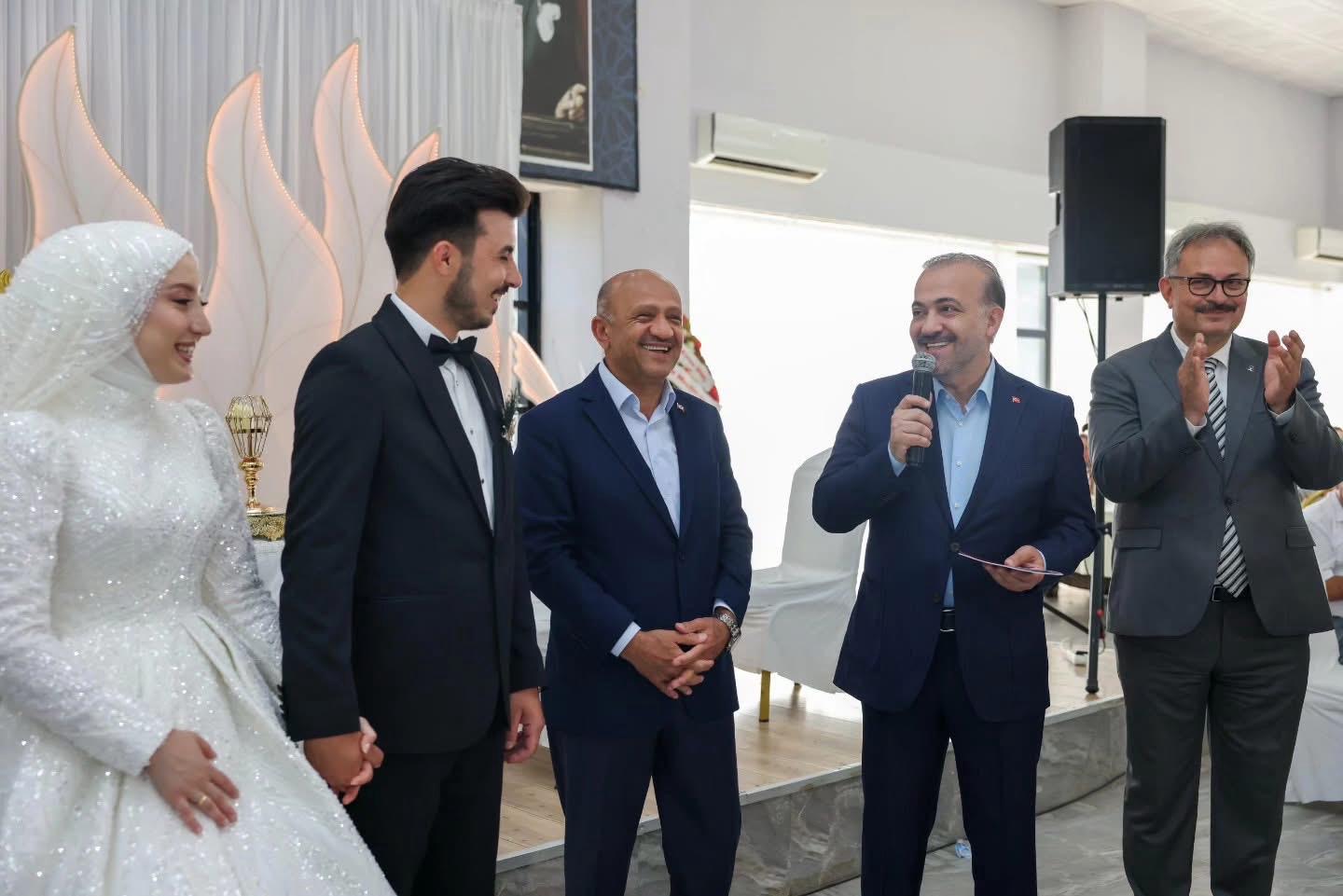 Kandıra’da Görkemli Düğün Töreni.. Merve Tekin ile Tuğrul Yüce Dünyaevine Girdi..