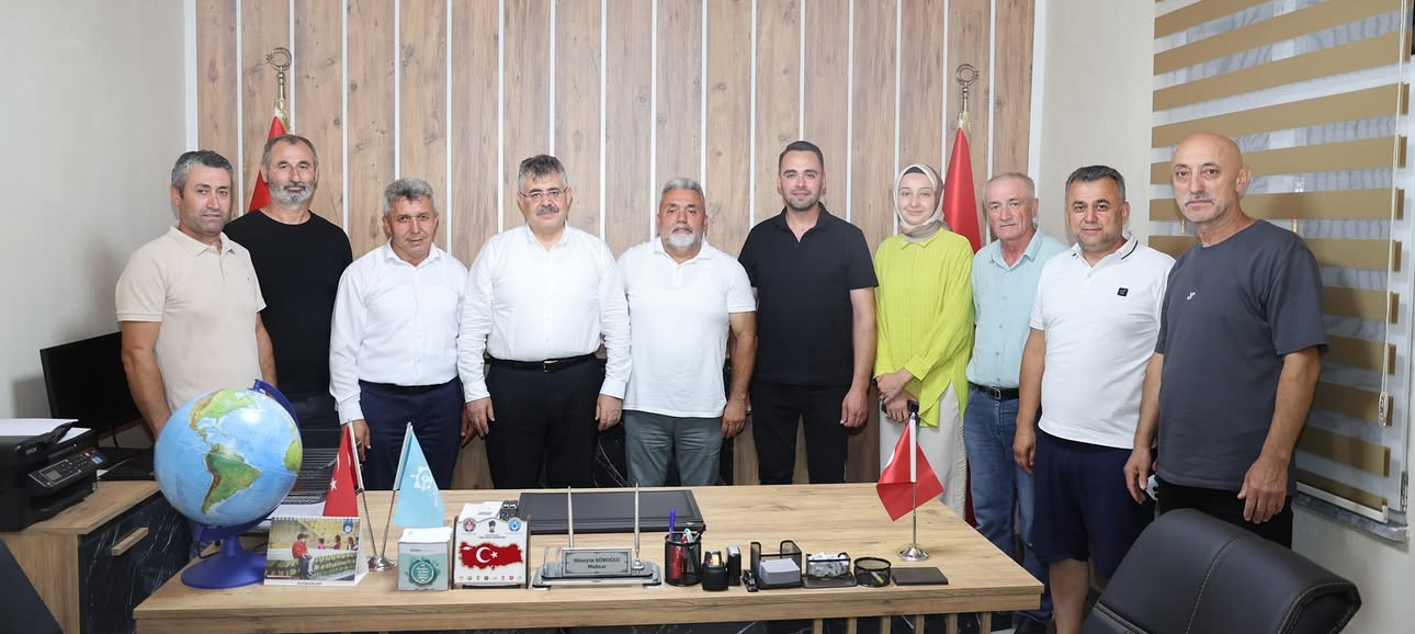 Veysel Tipioğlu Kandıra’da Esnaf ve Vatandaşlarla Buluştu