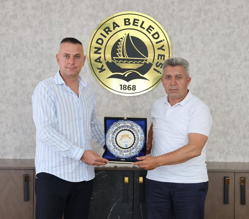 MHP’li Meclis Üyesi Selim Bayburt istifa etti.