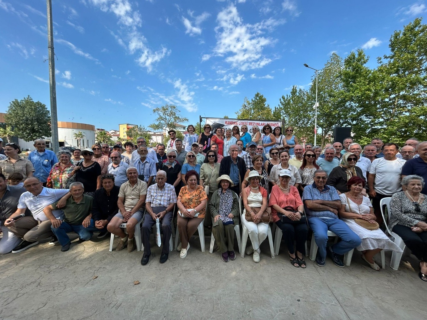 Kandıra Lisesi mezunları 19. pilav gününde buluştu
