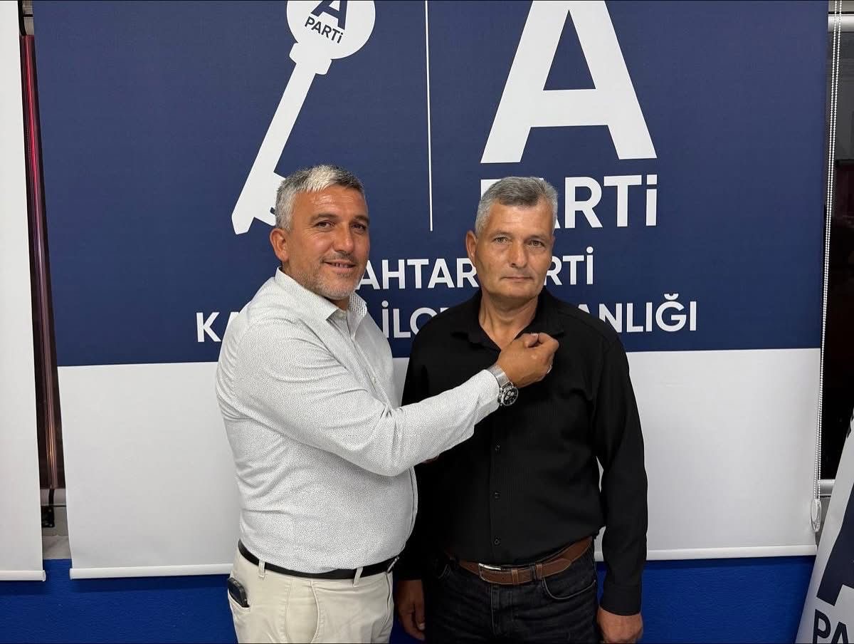 Anahtar Parti Kandıra İlçe Başkanlığı’nda atama töreni