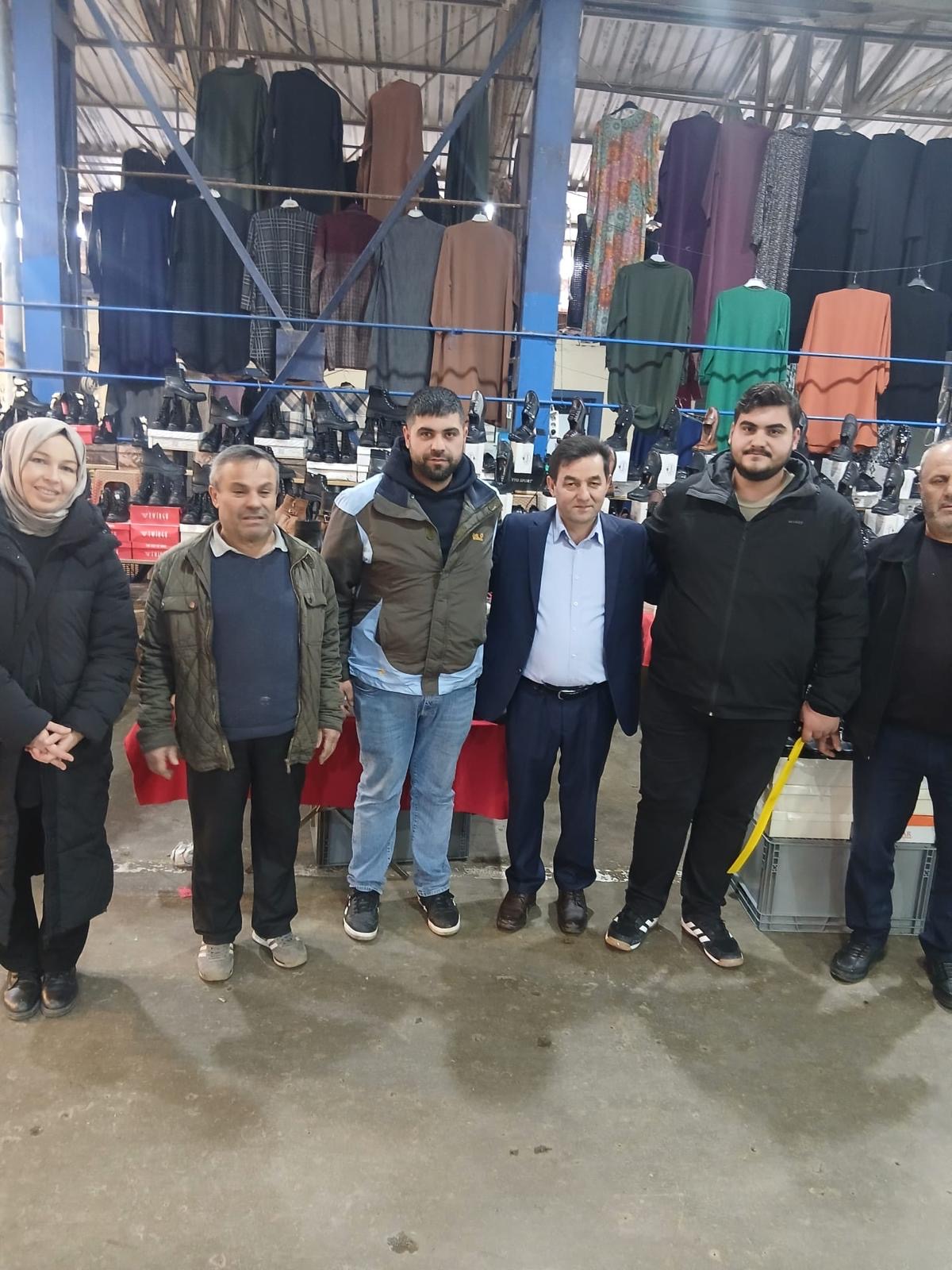 Yayla Kaba, Kandıra Çarşamba Pazarı’nda Esnafla Bir Araya Geldi