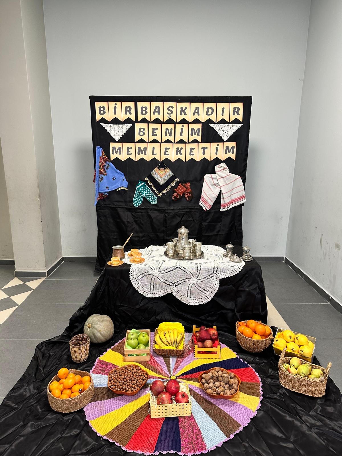 Zafer İlkokulu Özel Eğitim Sınıfı öğrencilerinin Türk Malları Haftası etkinliğinden görüntü