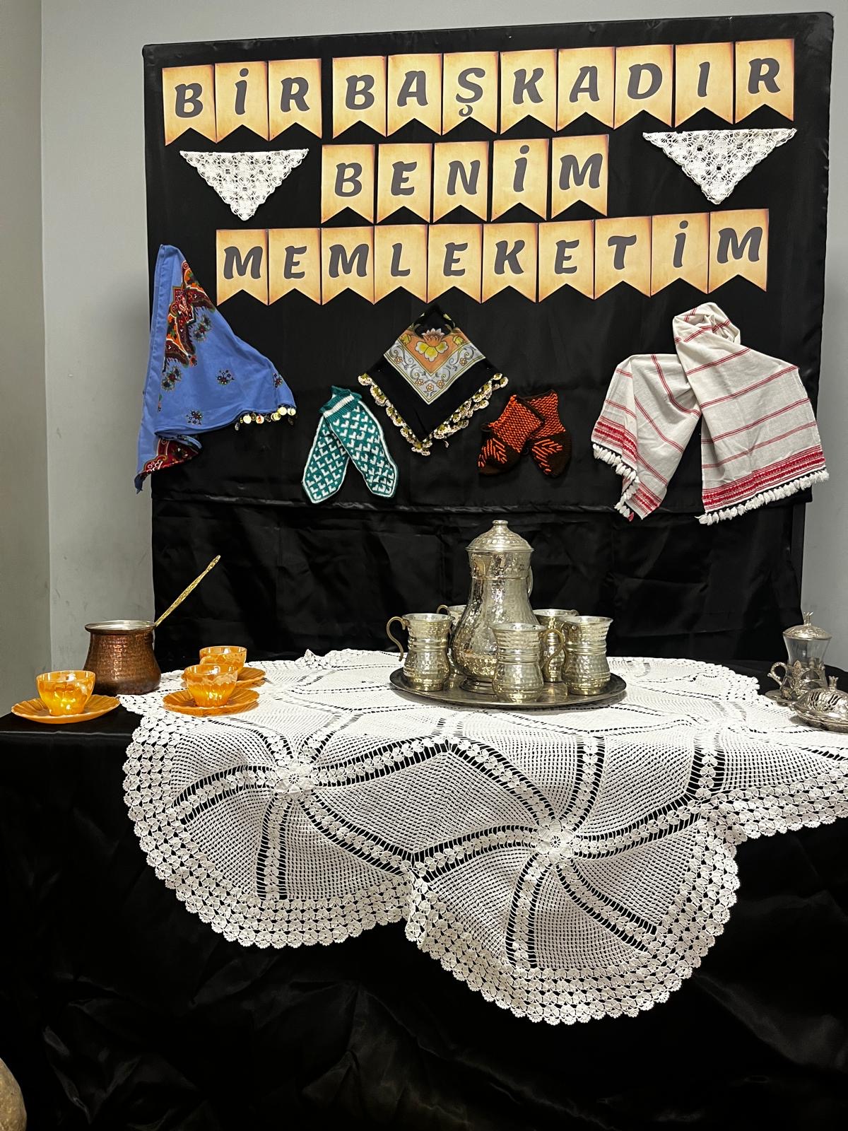 Zafer İlkokulu Özel Eğitim Sınıfı öğrencilerinin Türk Malları Haftası etkinliğinden görüntü