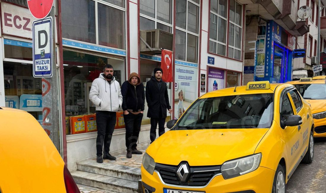 Kandıra Huzur Taksi durağı esnaflarından Resul Yılmaz, zorlu kış şartlarında