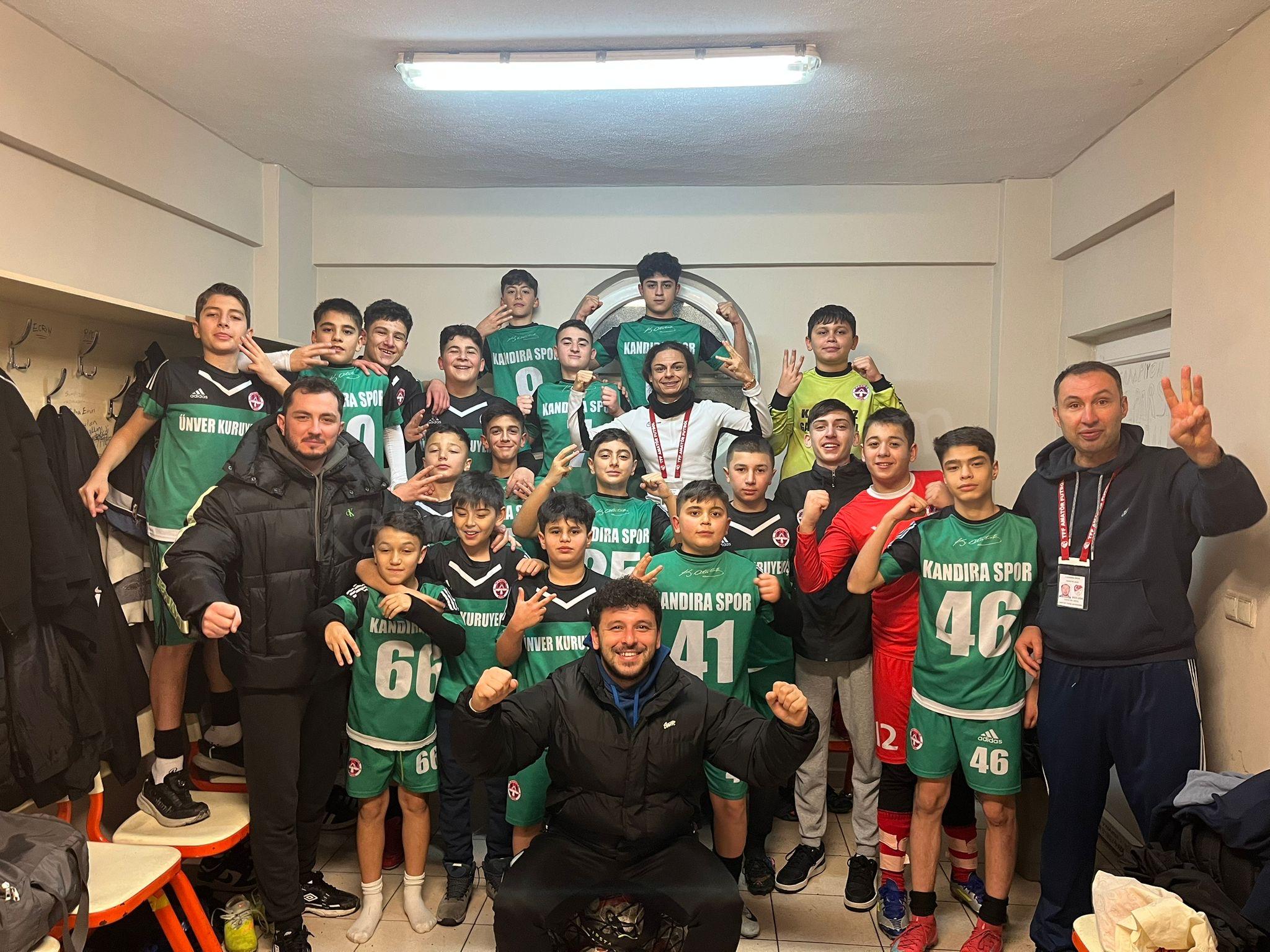 Türkiye Şampiyonası Play-Off müsabakalarında fırtına gibi esen Kandıraspor U14 takımımız,