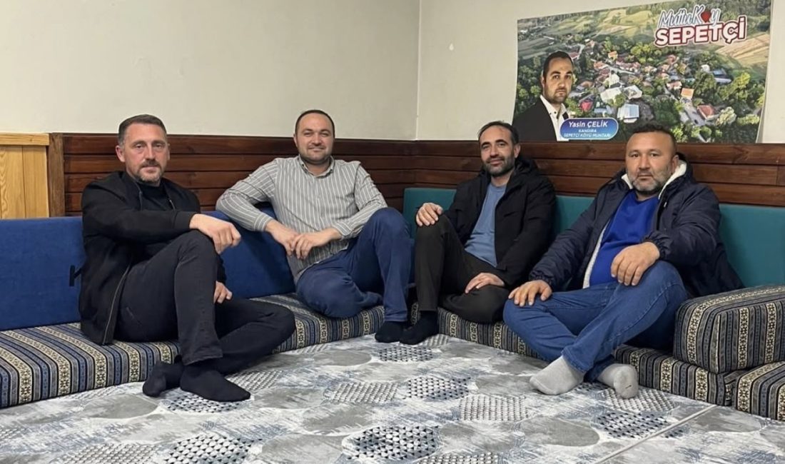 Kandıra Sepetçi Mahalle Muhtarı Yasin Çelik, sosyal medya paylaşımları nedeniyle