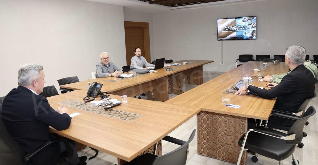 Kocaeli Üniversitesi Kandıra Meslek Yüksekokulu (MYO) öğretim üyeleri, ilçenin potansiyelini