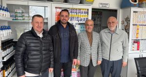 AK Parti Kandıra İlçe Başkanı Sertan Kulaç ve yeni yönetim