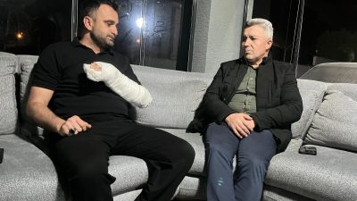 Başkan Erol Ölmez’den Muhtar Barış Yaşar’a Anlamlı Vefa Ziyareti Kandıra Belediye Başkanı Erol Ölmez, geçtiğimiz günlerde cerrahi bir operasyon