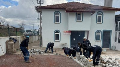Kandıra Belediyesi, ilçedeki mahallelerin ihtiyaçlarını bir bir gidermeye devam ediyor.