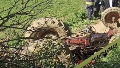 Kandıra Mülkişeyhsuvar Mahallesi’nde meydana gelen korkunç kazada, geri manevra yaptığı