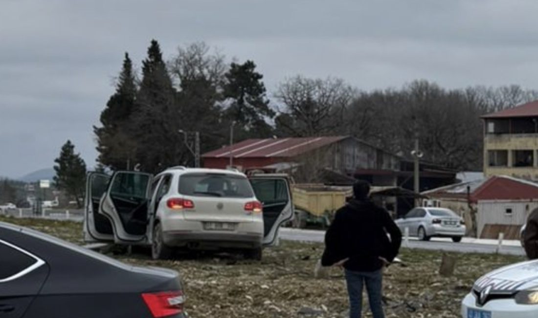 Kandıra-İzmit yolunun kronik kaza noktası haline gelen Dalca Kavşağı, bugün