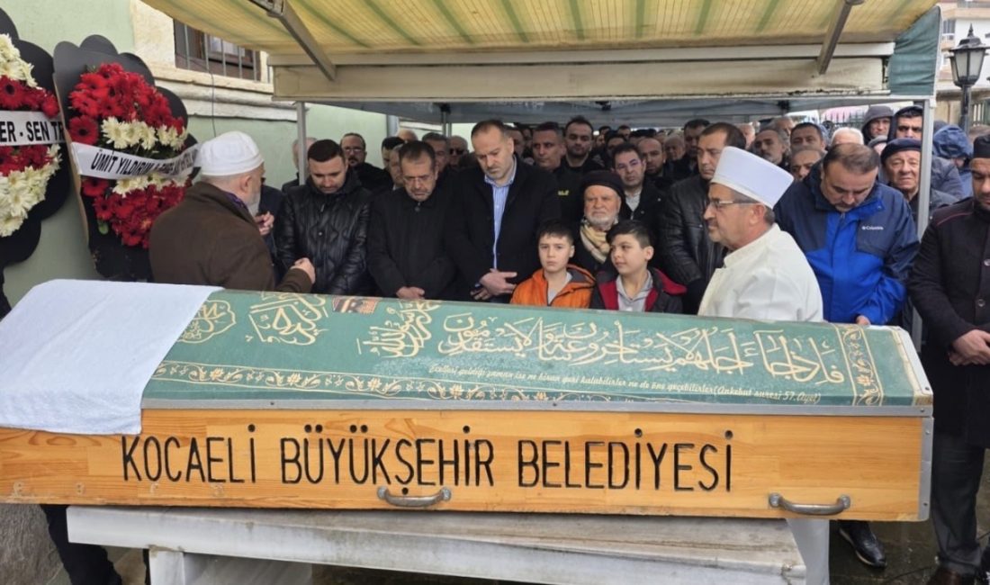 Faruk Çelik Son Yolculuğuna Uğurlandı: TRT Genel Müdürü Sobacı ve Başkan Ölmez Bir Arada Kandıra Belediye Başkanı Erol Ölmez, TRT’de görev yapan Kandıralı hemşehrimiz