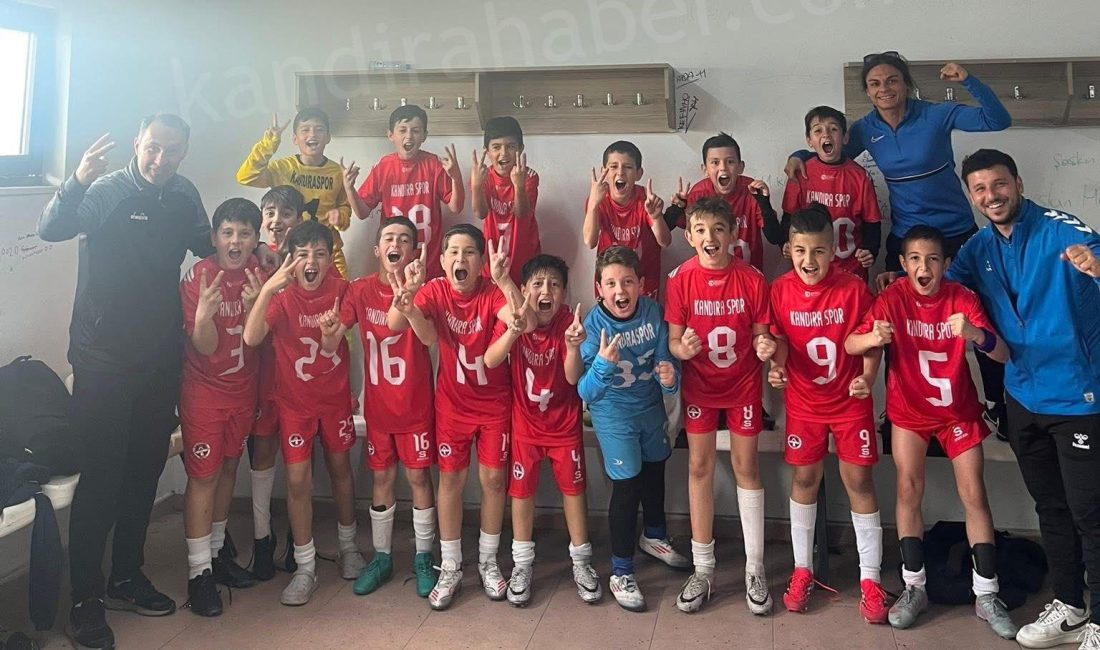 Kandıra Spor U11 Takımından Gol Yağmuru: İzmit KYÖD Spor’u 5-1 Mağlup Ettiler 2015-2016 doğumlu yetenekli sporcuların forma giydiği Kandıra Spor U11 takımı,