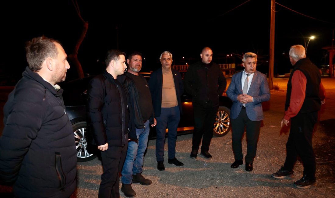 Kandıra Belediye Başkanı Erol Ölmez, gündüz yürüttüğü belediye mesaisinin ardından