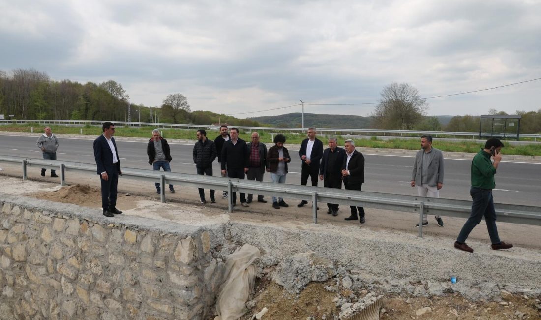 Kandıra-İzmit yolu üzerinde sürücülerin güvenliğini tehdit eden ve ulaşım aksaklıklarına