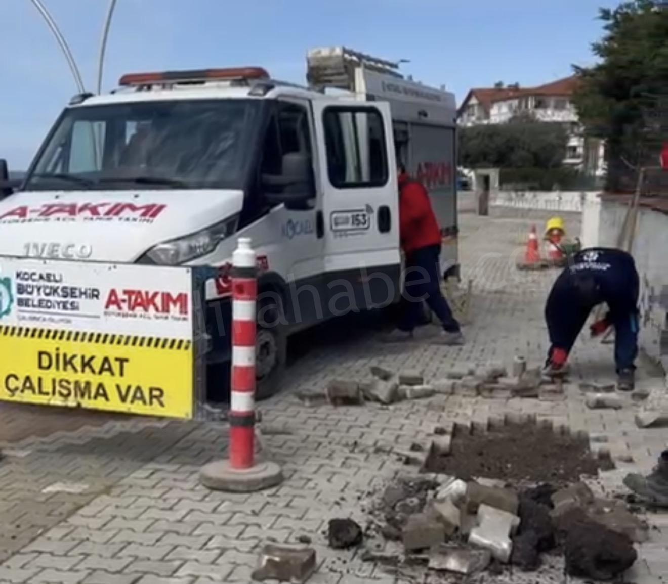 Cebeci Mahallesi’nde yaşanan yol mağduriyetini gündeme taşımış, bozuk yollar nedeniyle