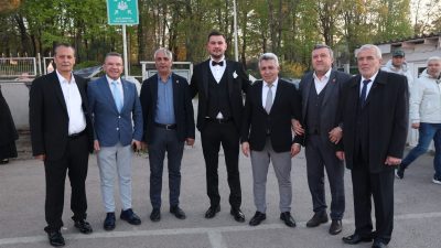 Kefken’in tanınmış ve sevilen ailelerinden Ülker ve Kurtuluş Kesikbaş’ın oğulları