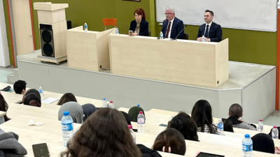 Kocaeli Üniversitesi Hukuk Fakültesi Dekanlığı tarafından düzenlenen kariyer günleri kapsamında,