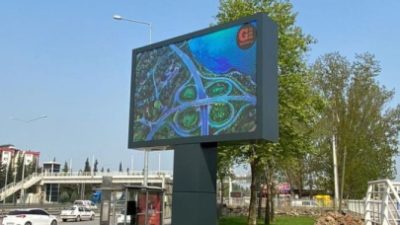 Kocaeli Büyükşehir Belediyesi, kent genelindeki bilgilendirme ağını güçlendirmek amacıyla çıktığı