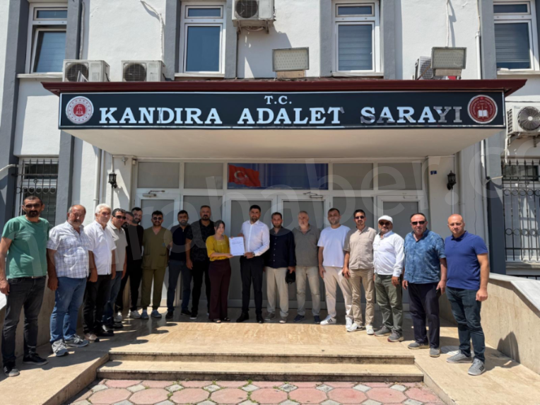 MHP Kandıra İlçe Başkanı Güngör Gödek Mazbatasını Aldı