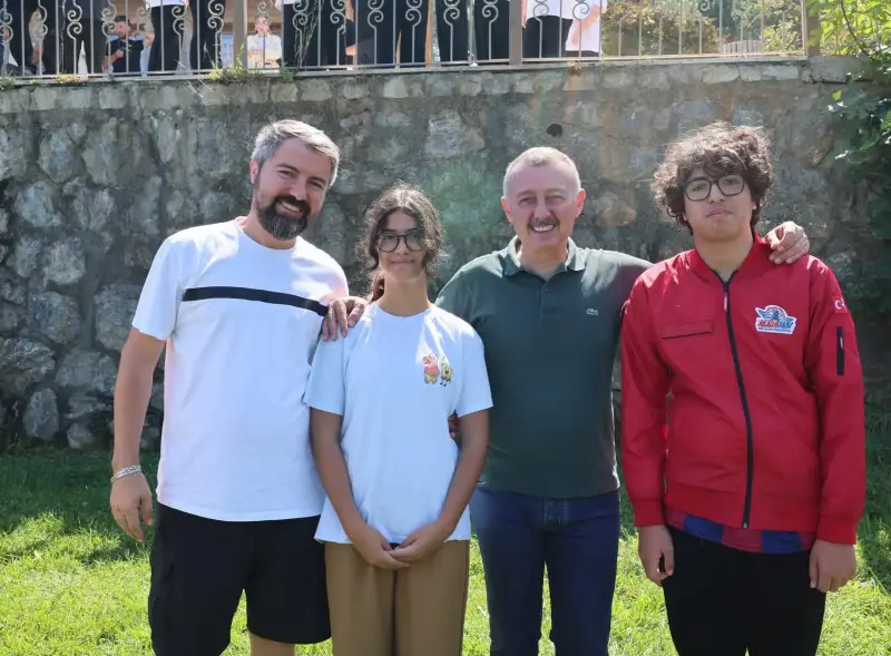 Büyükakın Kumcağız’da Başarılı Gençlerle Buluştu! “Gurur Kaynağımız Oldunuz”