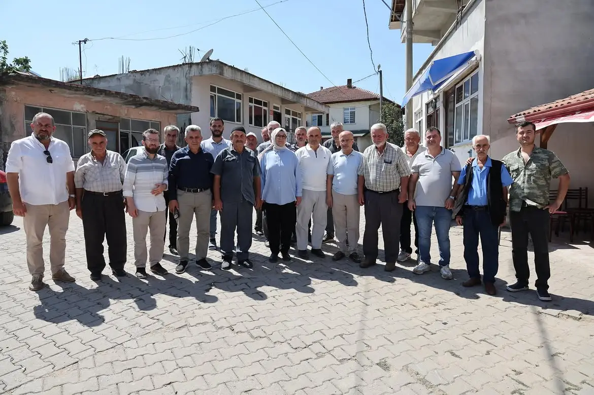 Radiye Sezer Katırcıoğlu Kandıra’daydı! Mahalleleri Gezdi, Üreticilerle Buluştu