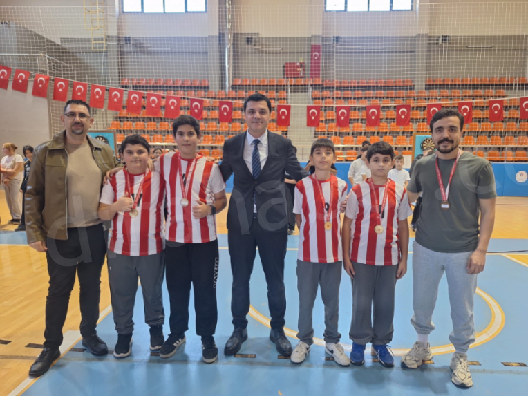 Kandıra’da 29 Ekim Etkinlikleri Dart Turnuvasıyla Devam Etti
