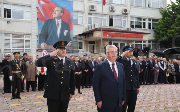 Kandıra’da Cumhuriyet Bayramı Coşkuyla Kutlandı detay fotoğrafı