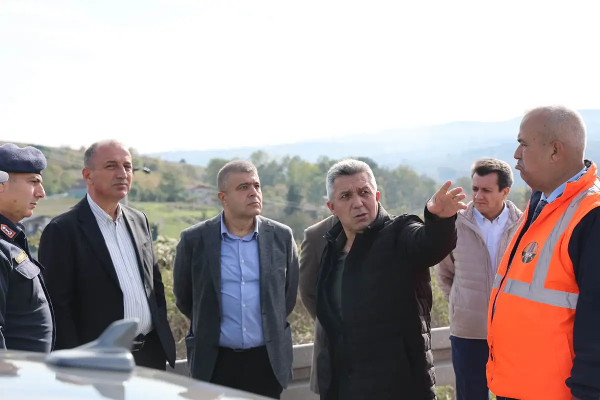Kandıra-İzmit Yolunda Kandıra Yönü Kontrollü Olarak Trafiğe Açıldı