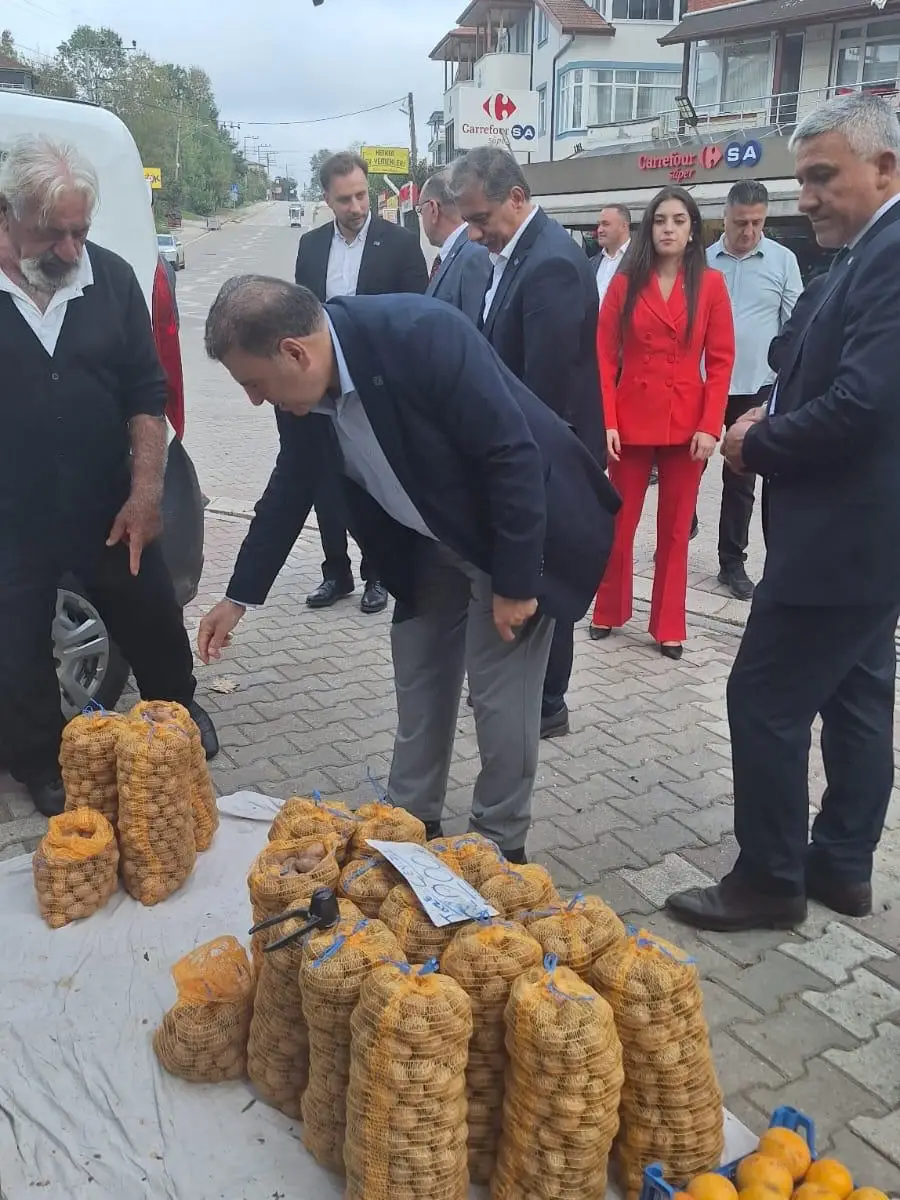 Anahtar Parti Genel Başkan Yardımcısı Hasan Hüseyin Demiröz Kandıra’da Üreticilerle Buluştu