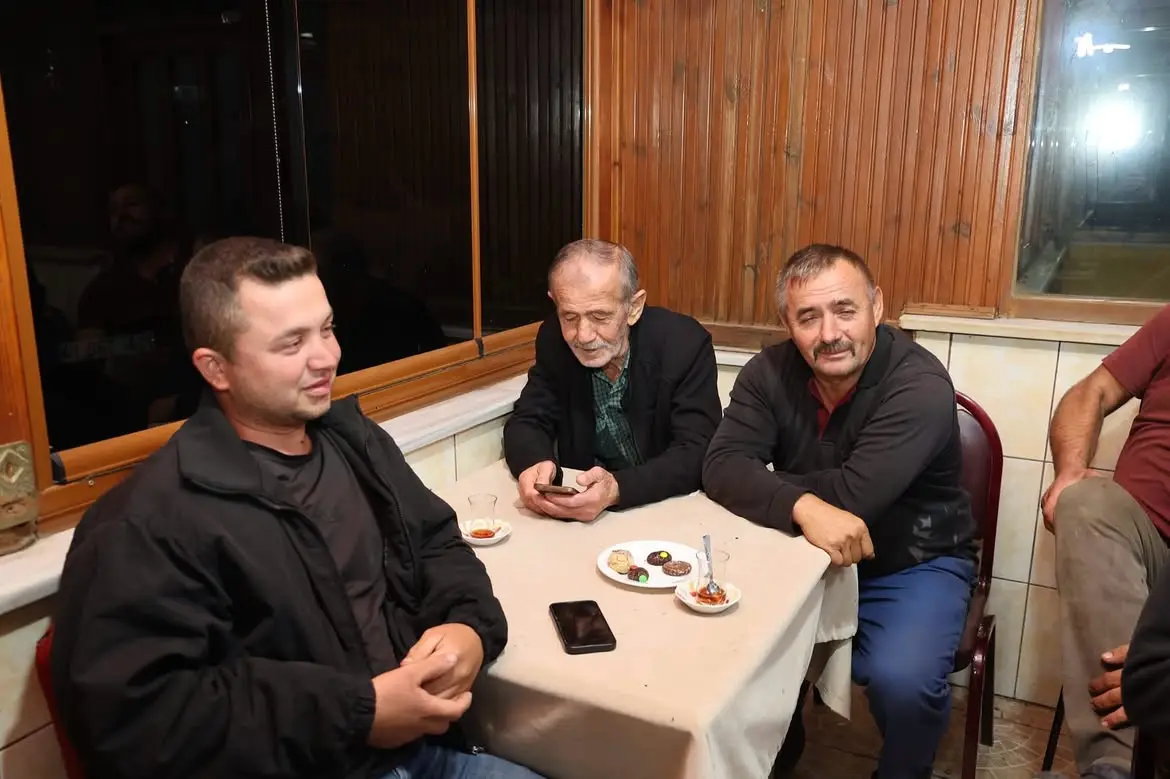 Sertan Kulaç ve Erol Ölmez Esentepe Mahallesi’nde Vatandaşlarla Buluştu